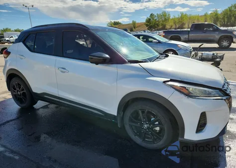 2023 Nissan Kicks Sr z USA, uszkodzony, nr VIN 3N1CP5DV8PL505764